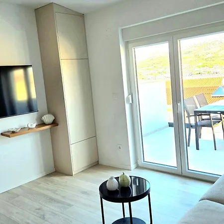 Sunny Terrace And Sea View Kailani 公寓 帕格